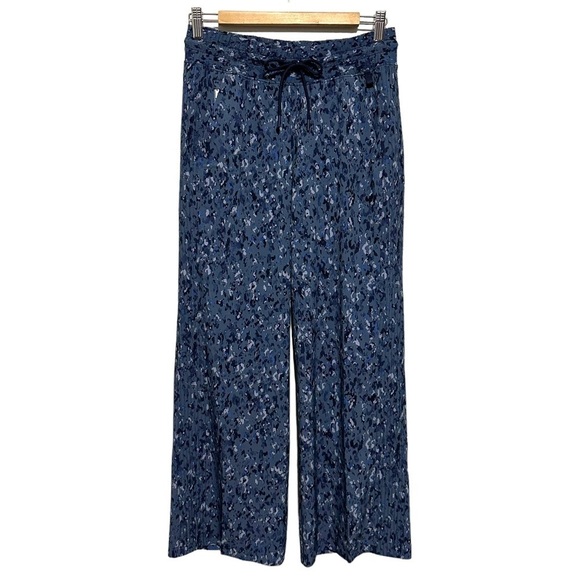 Athleta Wide Leg Crop Pants Women's 4 Tall Blue Lightweight‎ Pockets - Picture 1 of 9